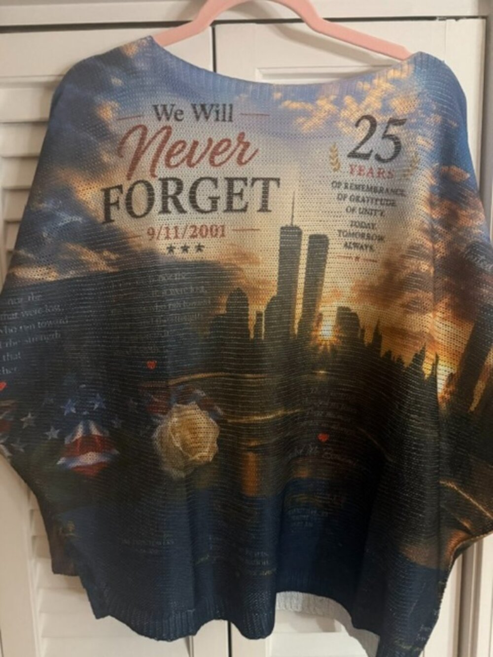 L200 Loowie We Will Never Forget 9/11 Memorial Donation Sweater  One Size S-L